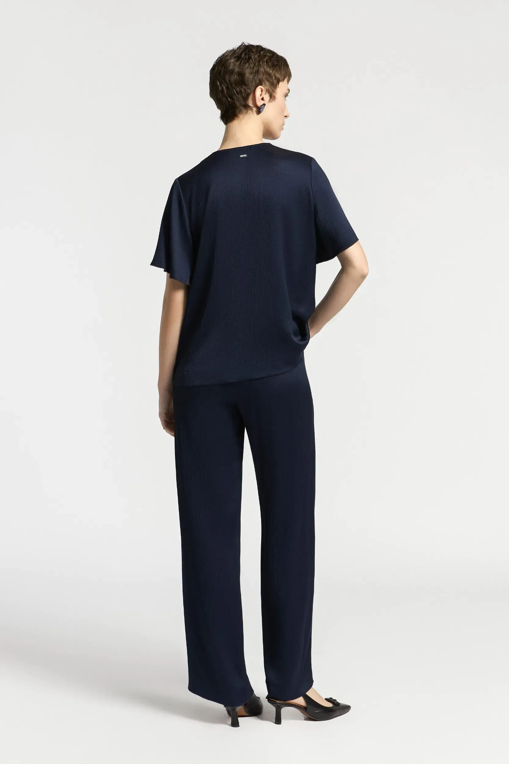 Blouse Van Krinkel Satijn Met V-Hals En Volantmouwen