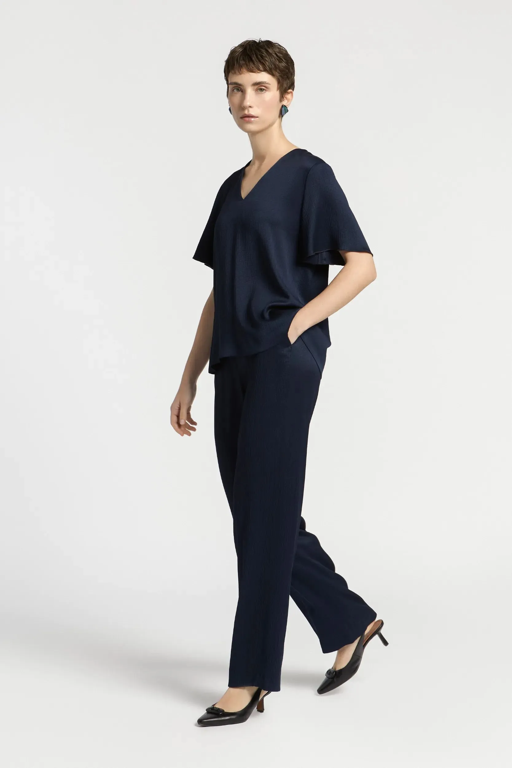 Blouse Van Krinkel Satijn Met V-Hals En Volantmouwen