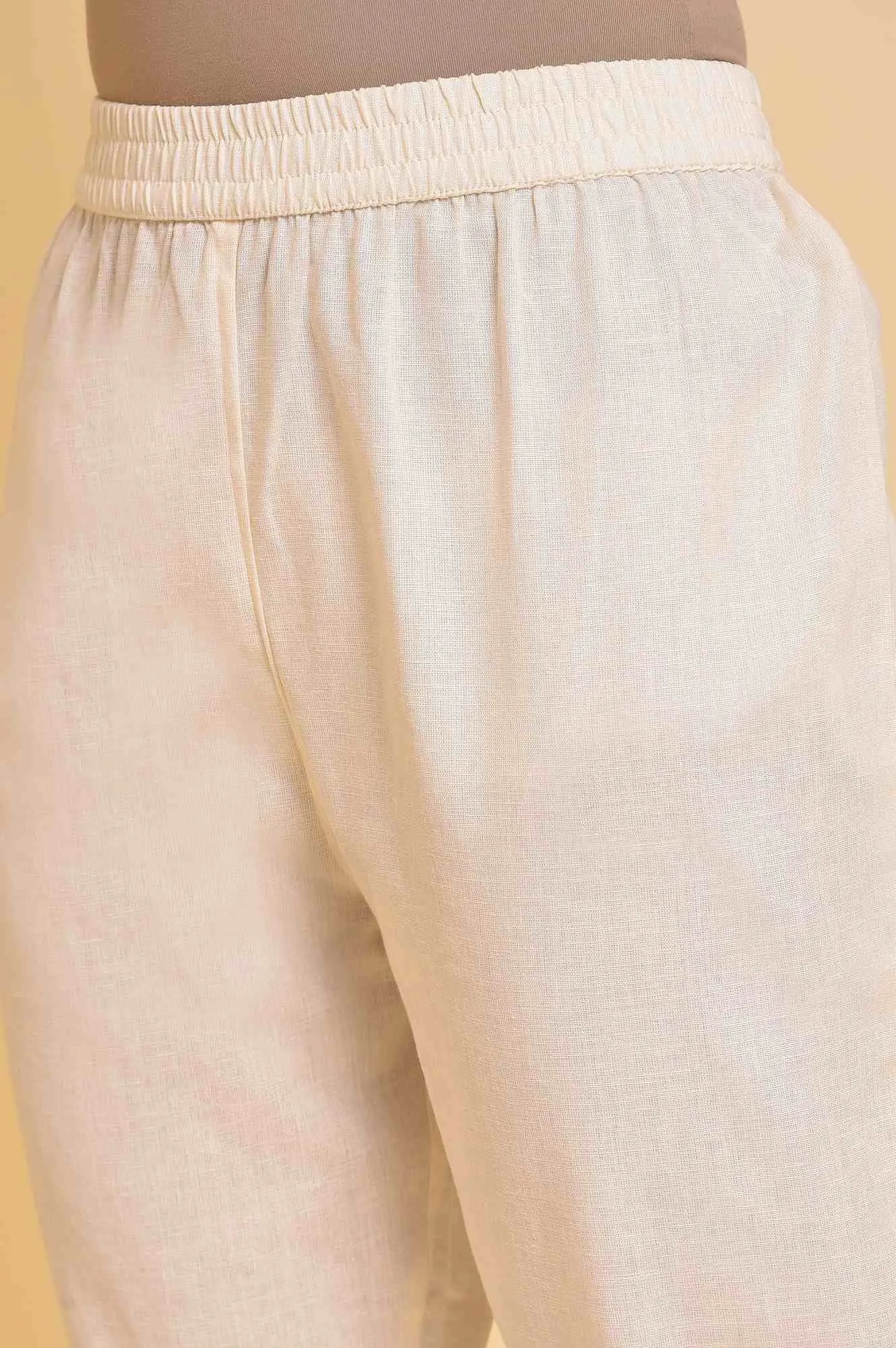 Ecru Embroidered kurta & Pants Set