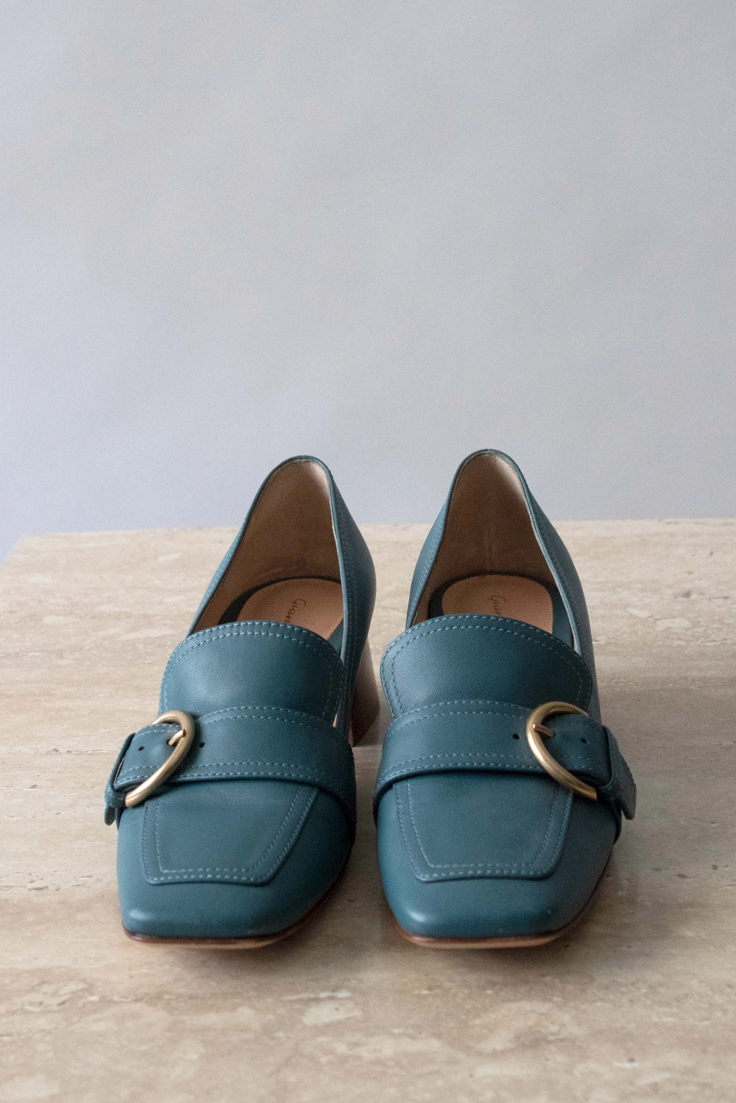 Gianvito Rossi Teal Leather Kitten Heels
