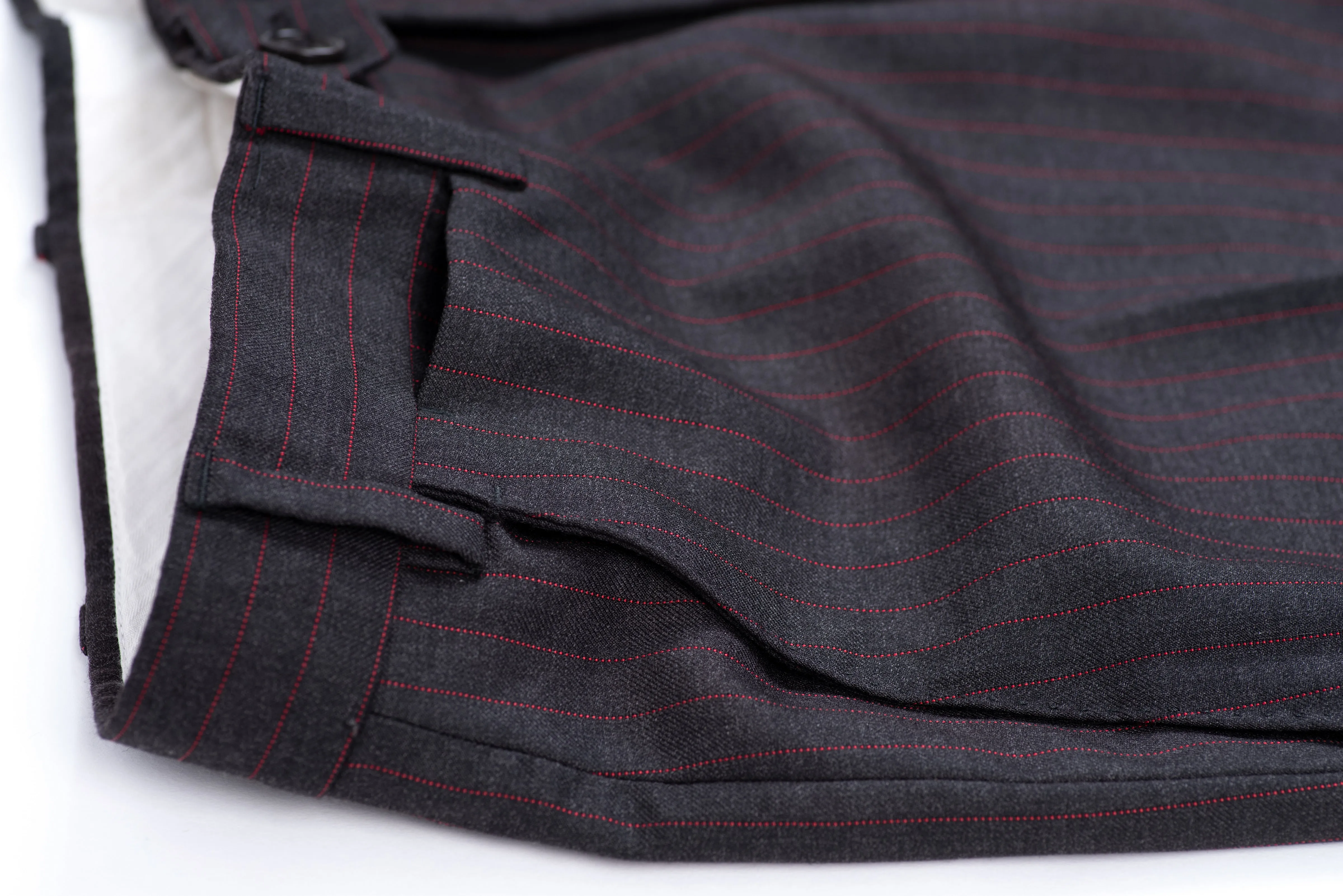 Lardini Super 130's Wool Dark Grey Striped 2 Pieces Suit, US 36R, EU 46R