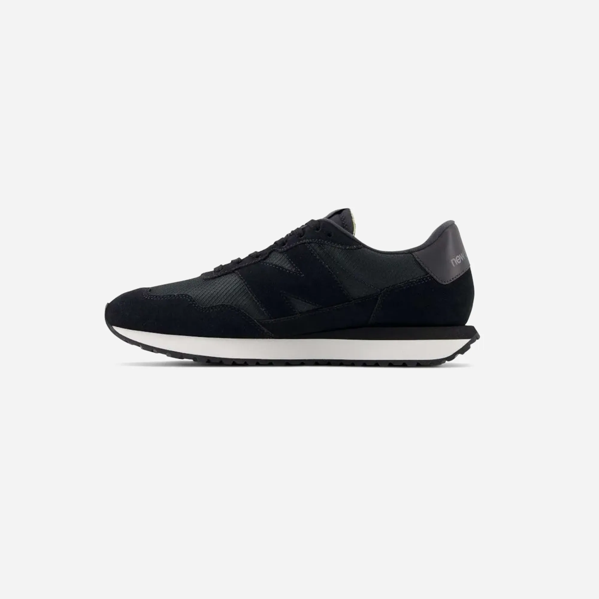 New Balance Men MS237DG Lace Training Shoes, Black