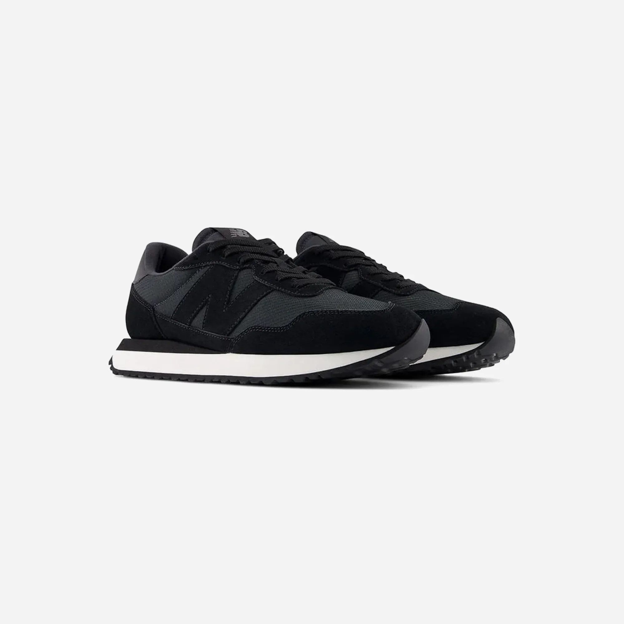 New Balance Men MS237DG Lace Training Shoes, Black