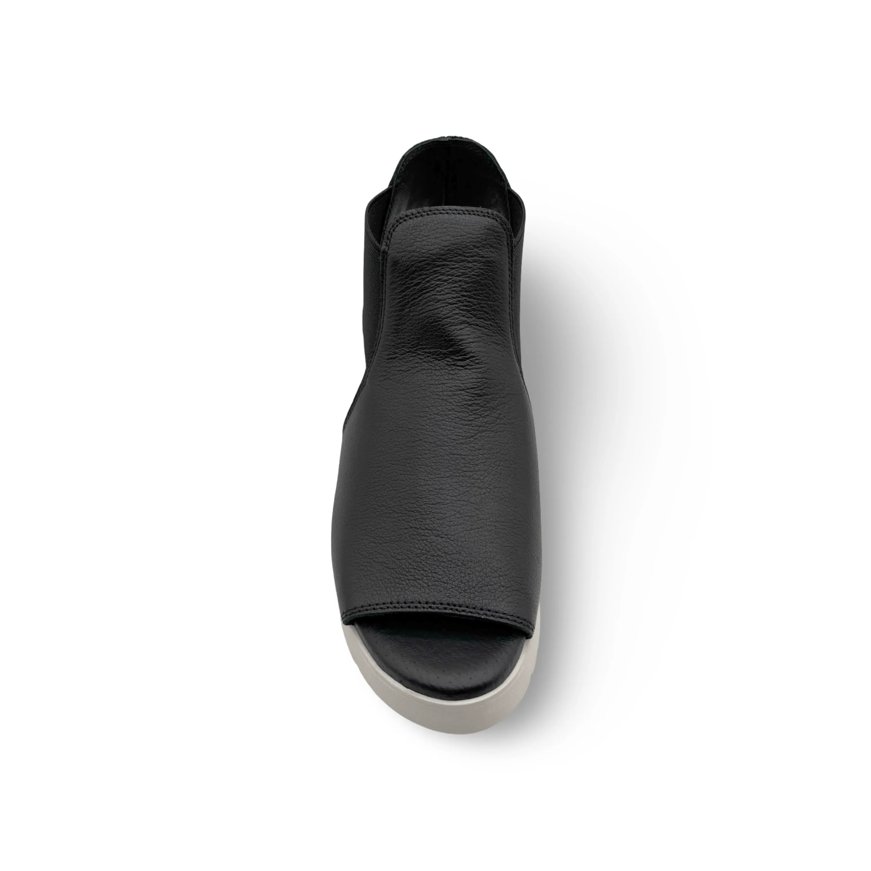 Ozie Black/White Platform Sandal
