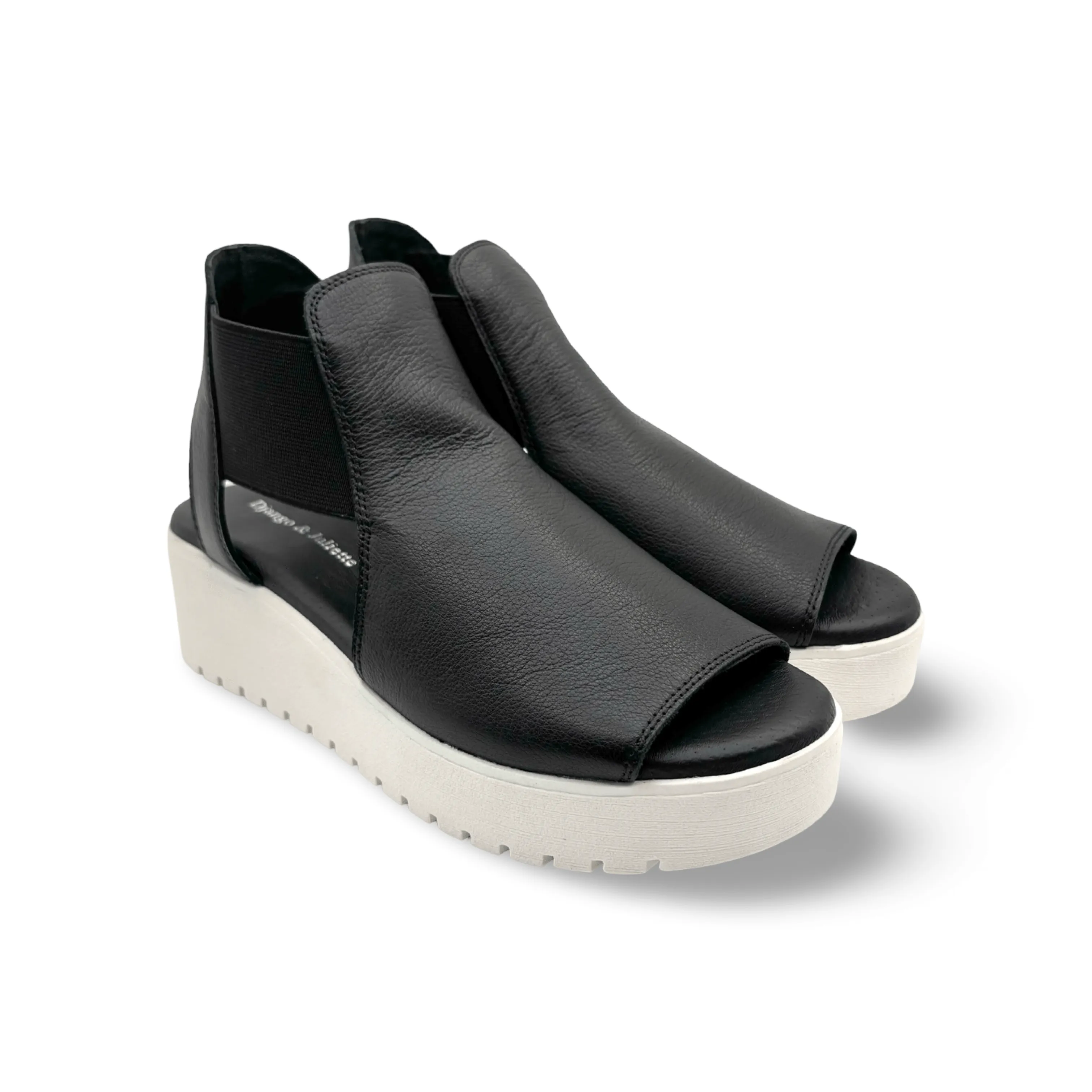 Ozie Black/White Platform Sandal