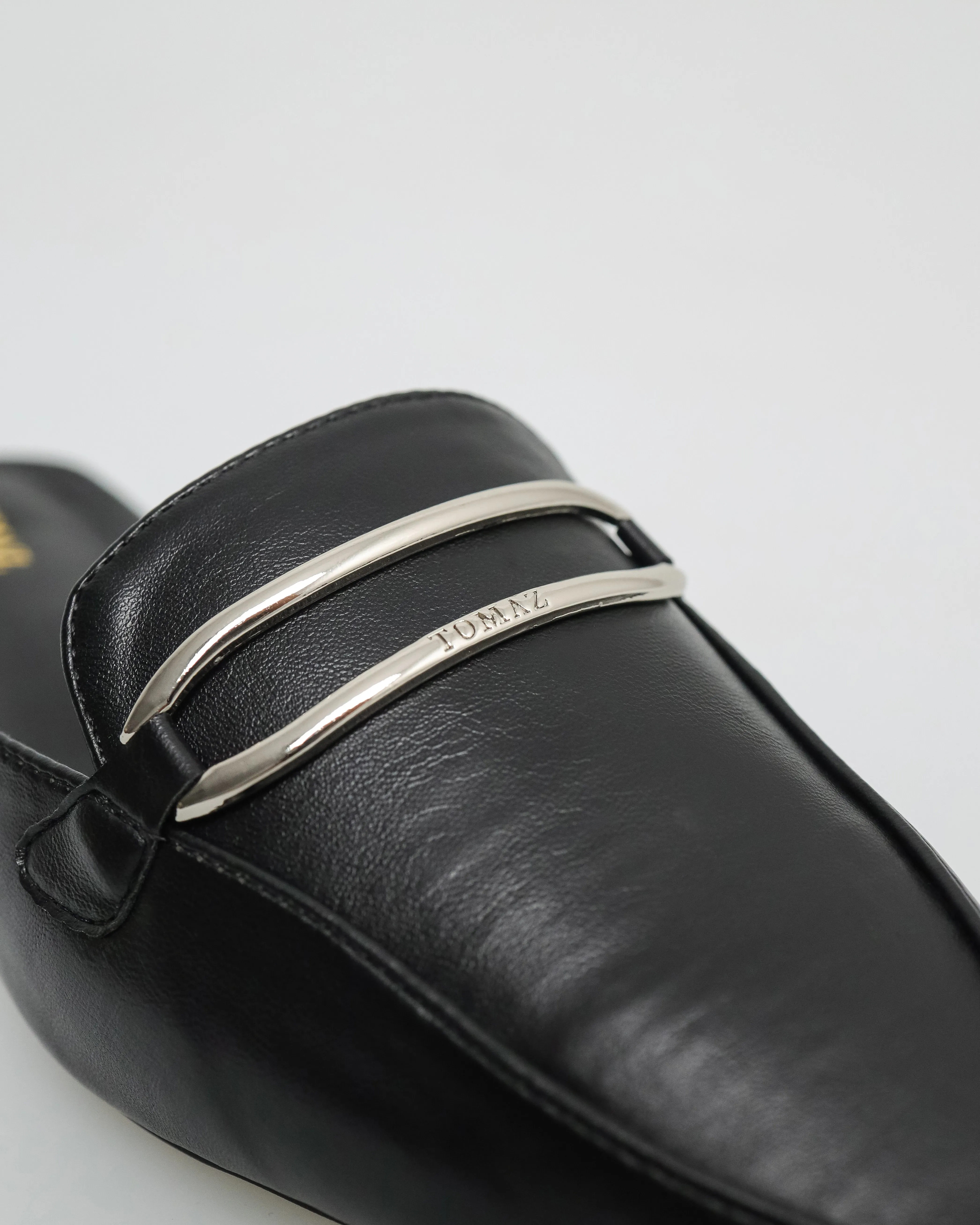Tomaz FL024 Ladies Metal Bits Mules