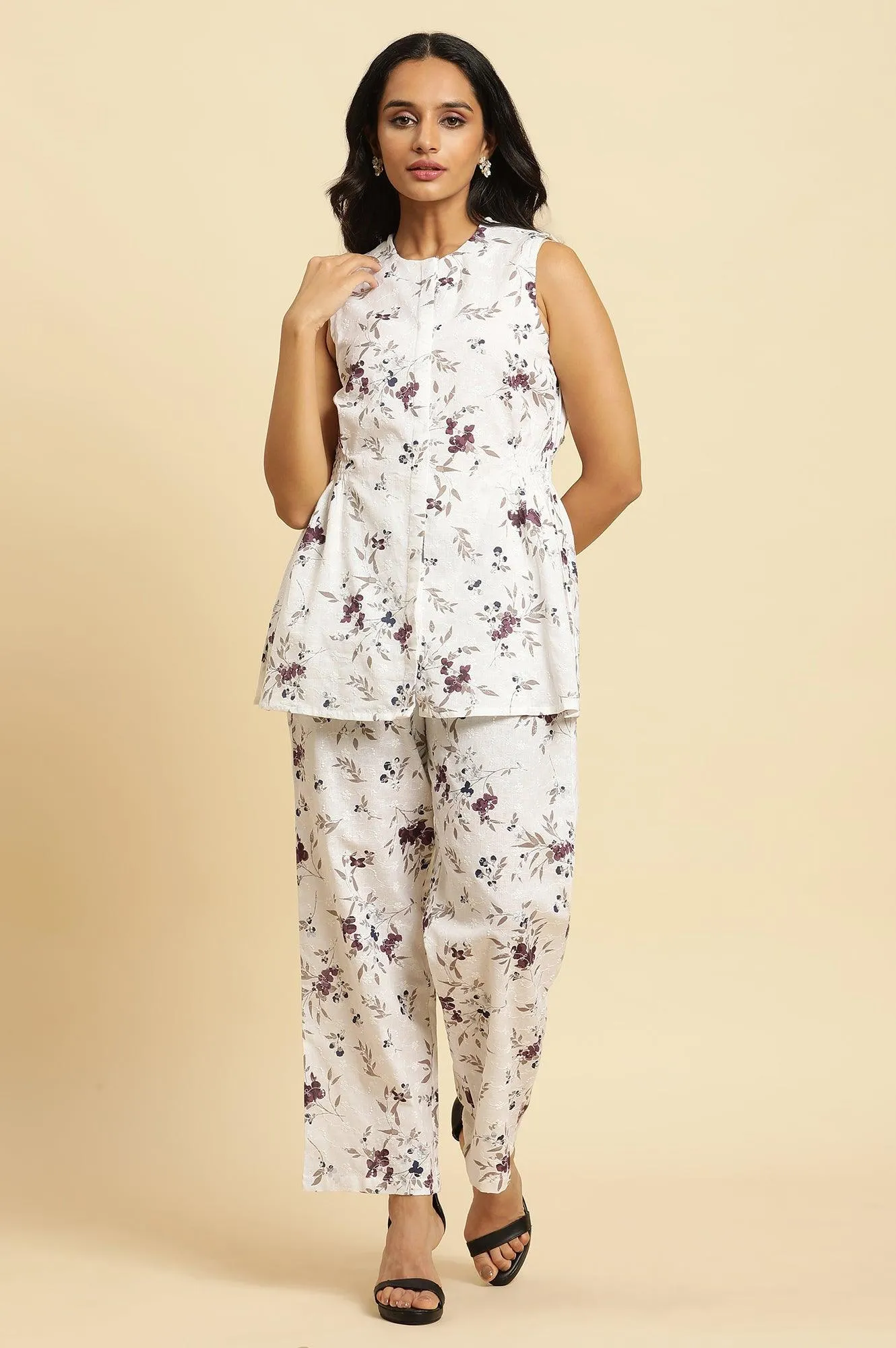 White Sleeveless Floral Printed Kurta And Pant Co-Ord Set